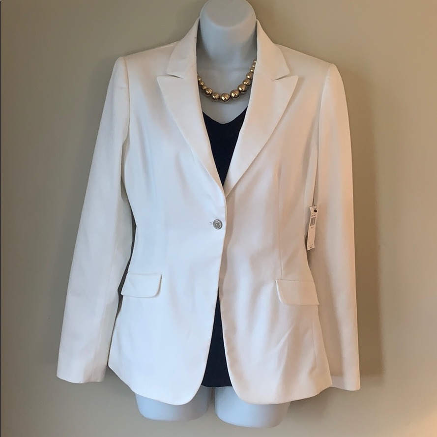 New Tahari White Blazer